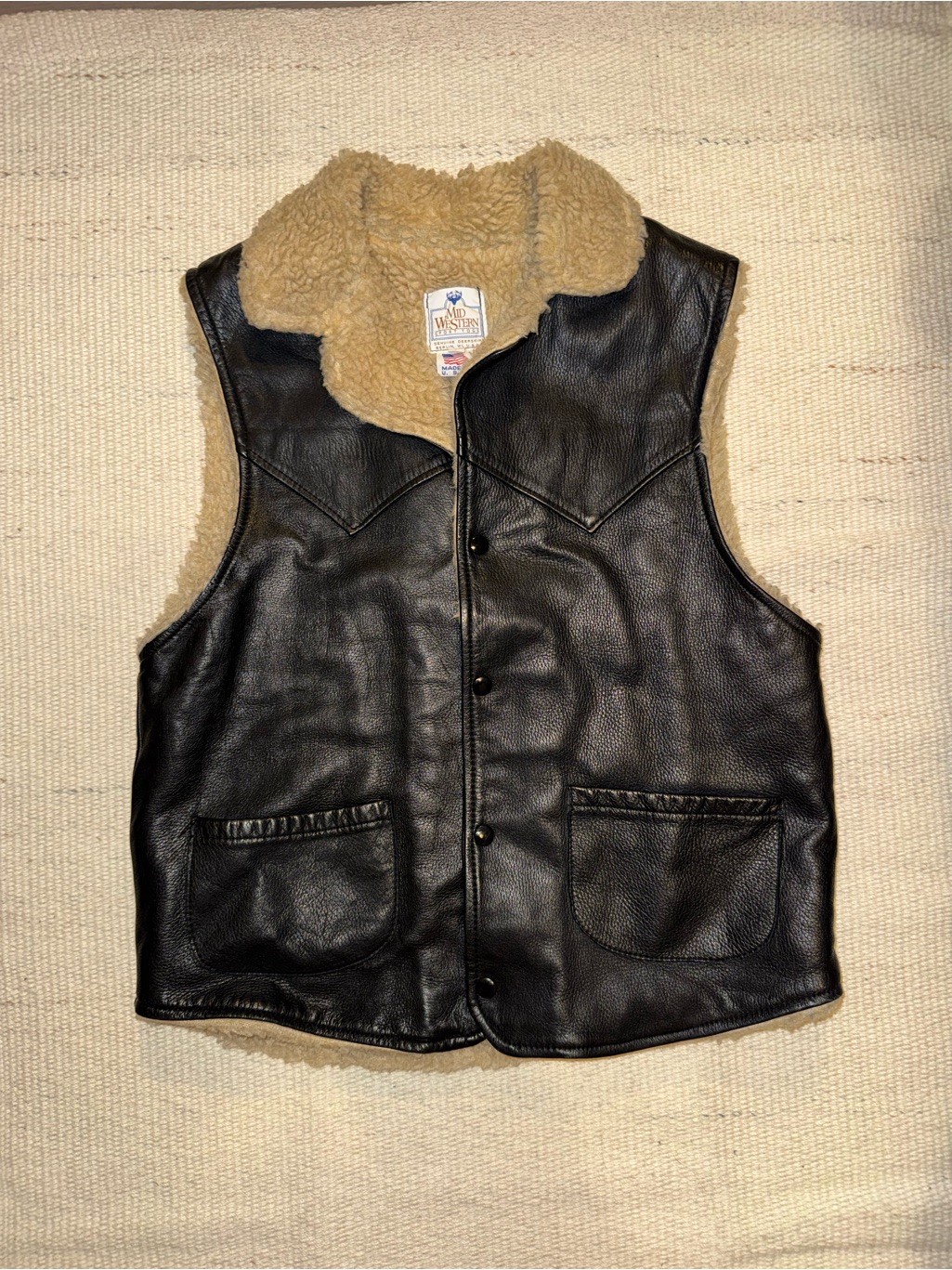 Shearling-Lined Black Leather Vest - Women's